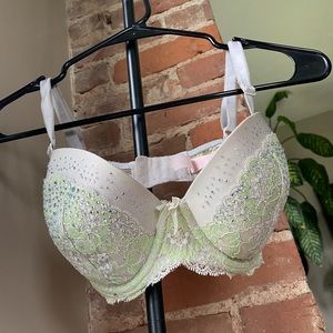 32DD Dream Angels Victoria Secret Bra